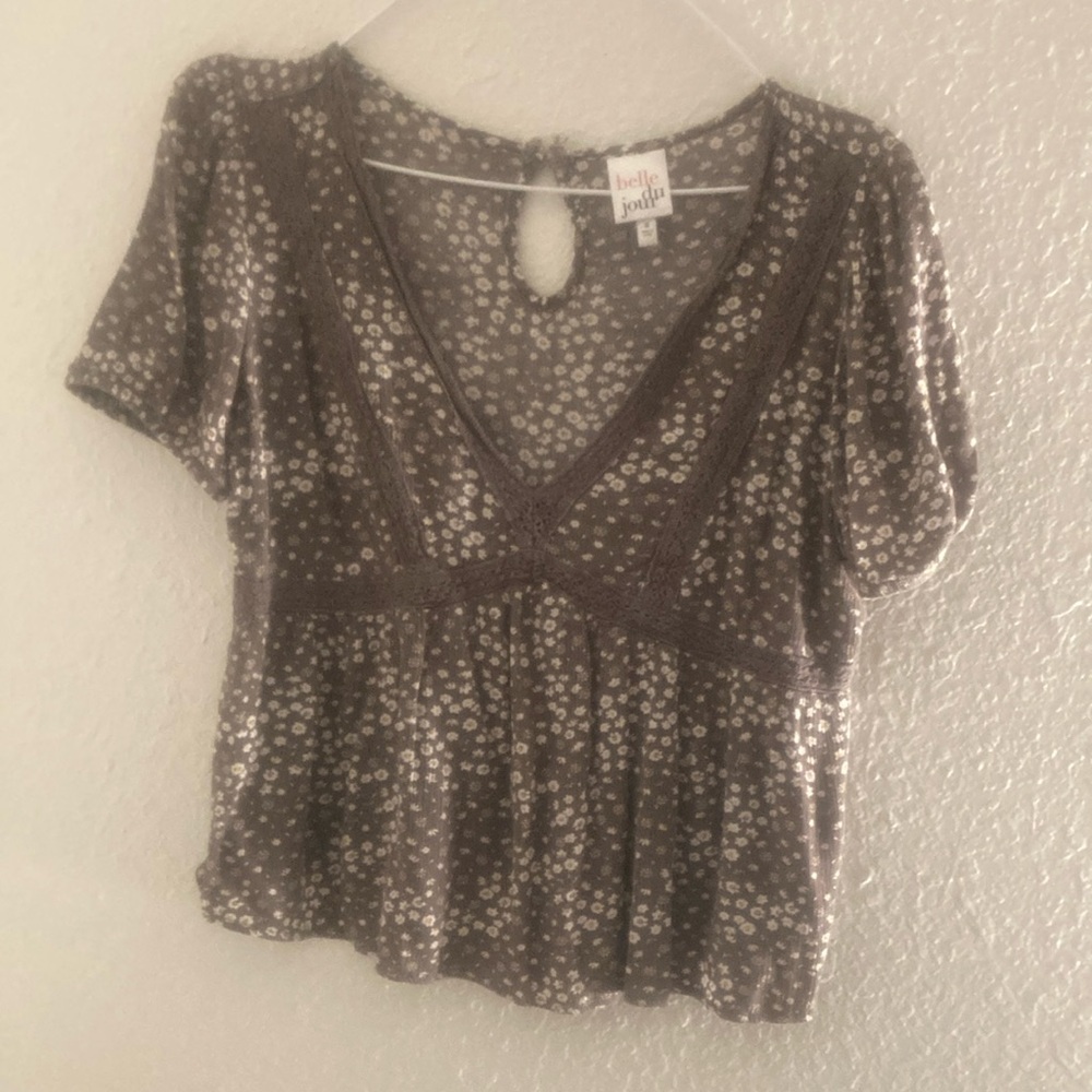 Floral crop top.